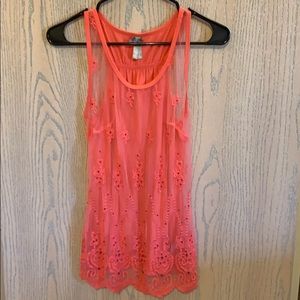 Salmon tank top with lace embellishments